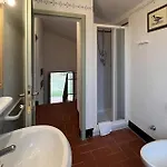 Stunning In With Kitchen * Paciano