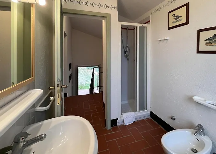 Stunning In With Kitchen * Paciano