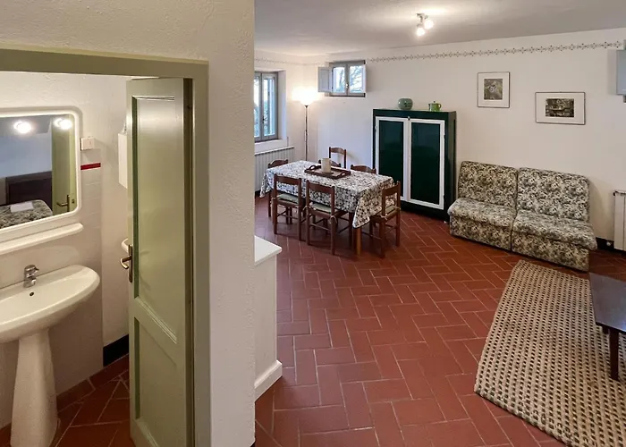 Сasa de vacaciones Stunning In With Kitchen *