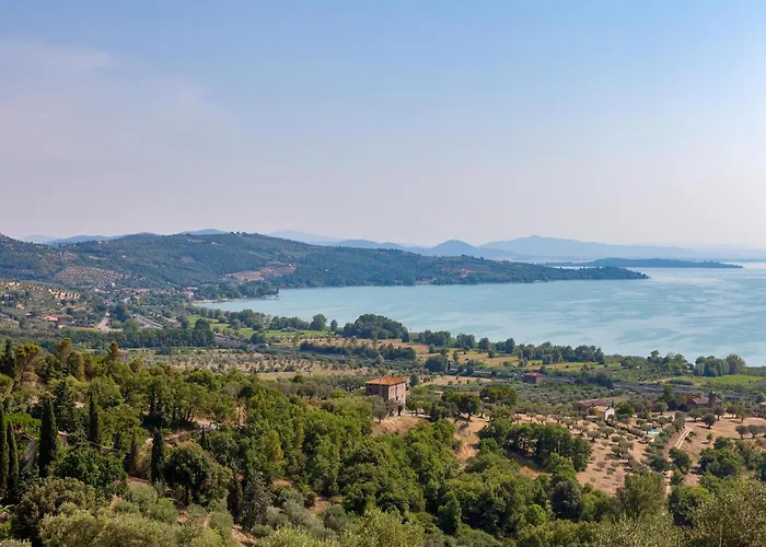 Stunning In With Kitchen * Paciano